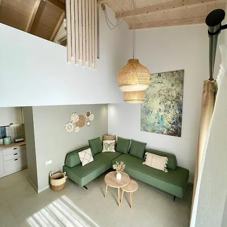 Yannis Retreat Lejlighed