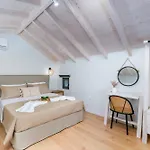 Yannis Retreat Apartamento *