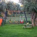 Yannis Retreat Λευκάδα