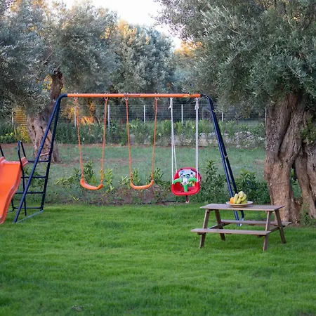 Yannis Retreat Lefkáda