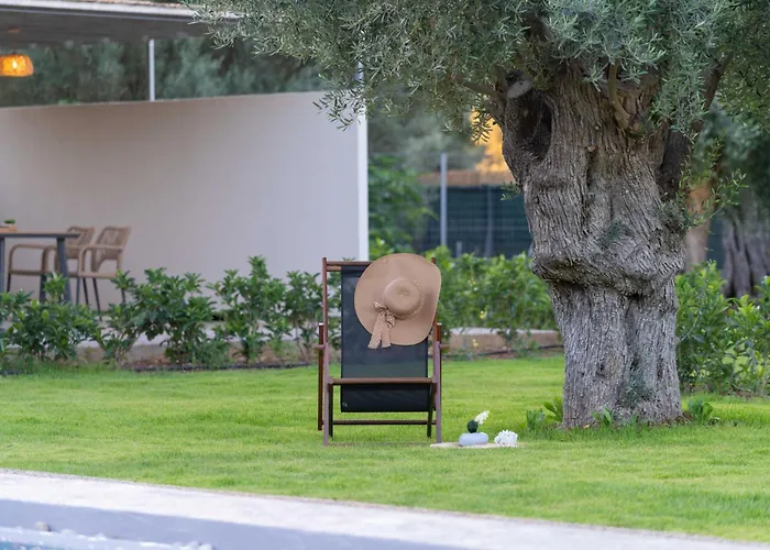 Yannis Retreat Appartement *